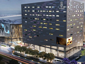 Shopping mall